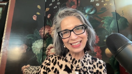 Actress Rose Abdoo ('Hacks'. 'That's So Raven', 'Gilmore Girls')